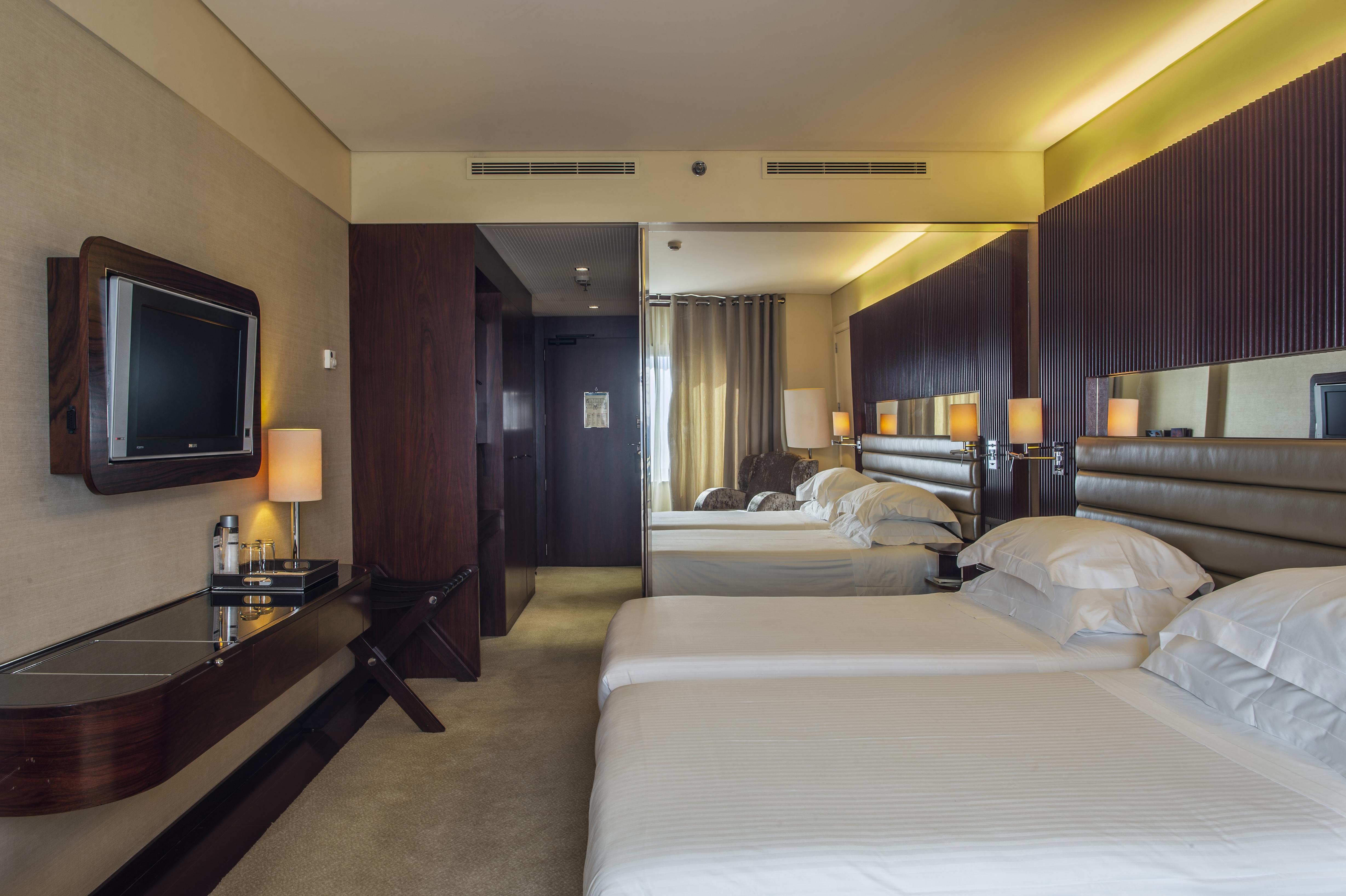 Porto Palacio Hotel By The Editory Luaran gambar Deluxe room
