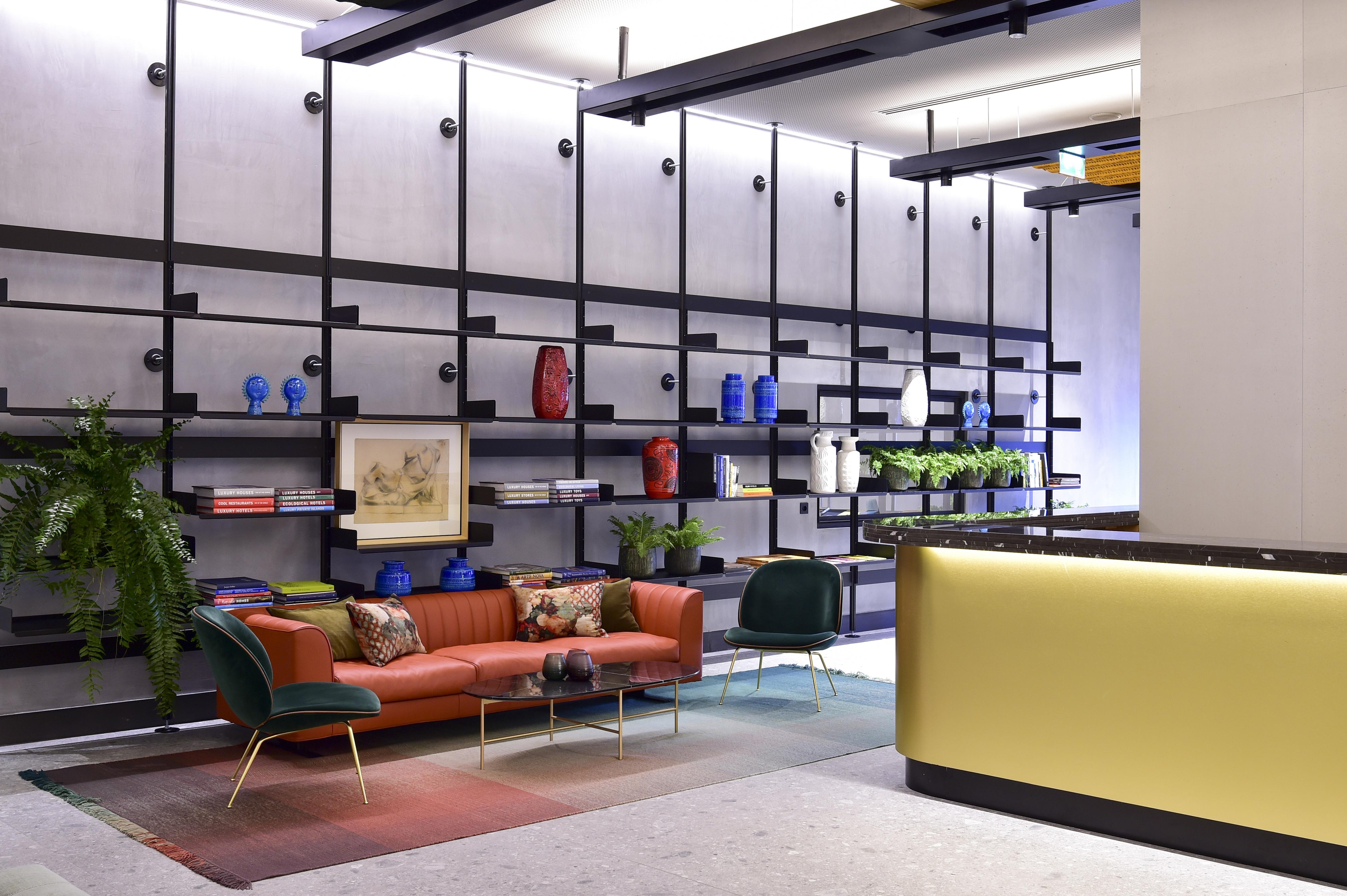 Porto Palacio Hotel By The Editory Luaran gambar The reception area at the new headquarters